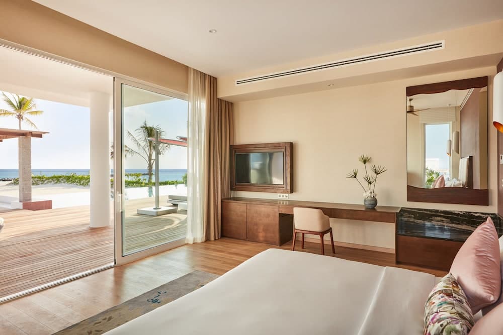 Jumeirah Olhahali Island - View 5