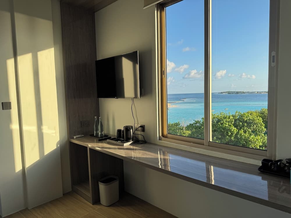 Avyanna Gulhi Beach - View 34