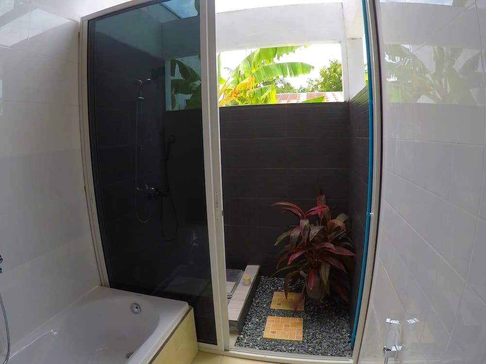 Royal Inn Rasdhoo - View 4