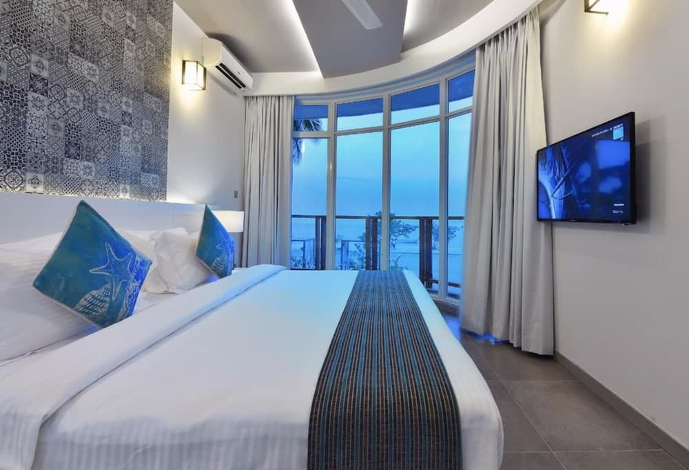 Velana Beach Hotel Maldives - View 59