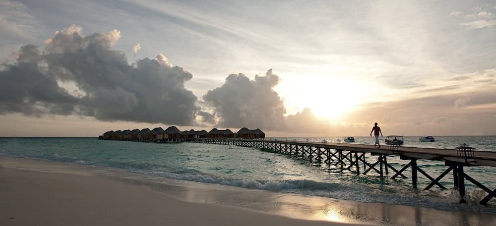 Constance Halaveli - View 177