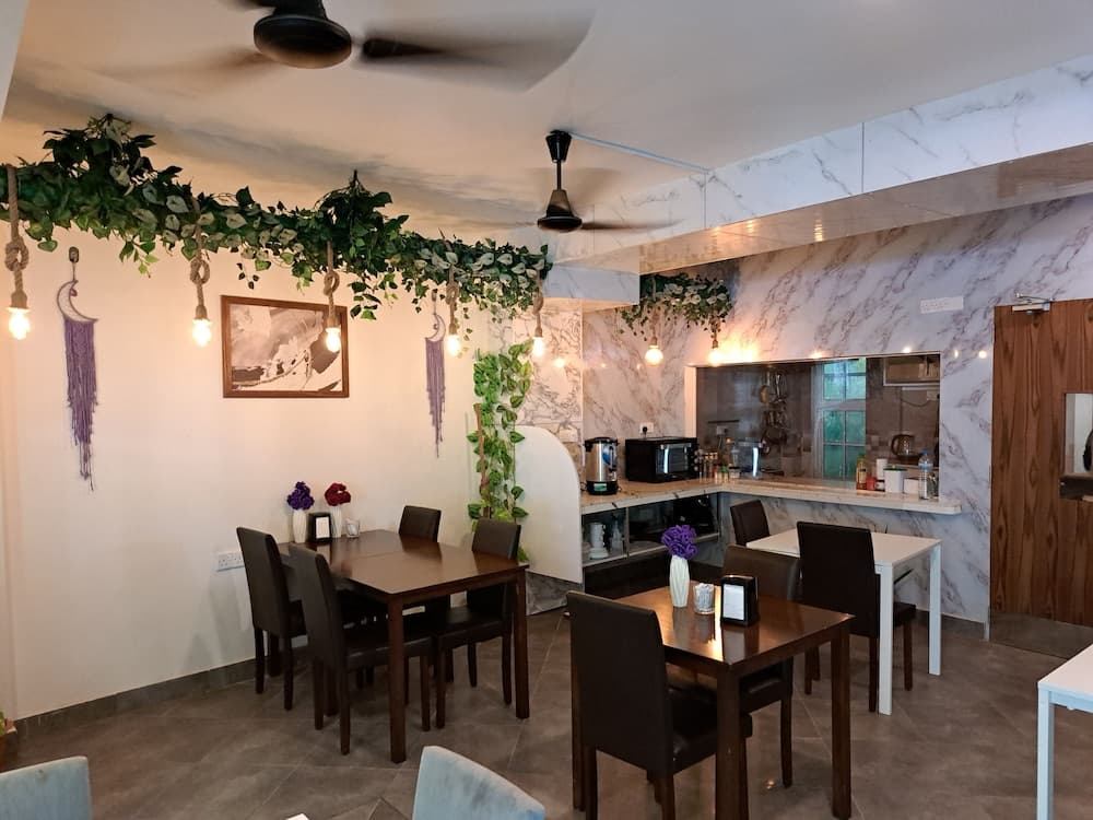 Shams Thoddoo - View 27