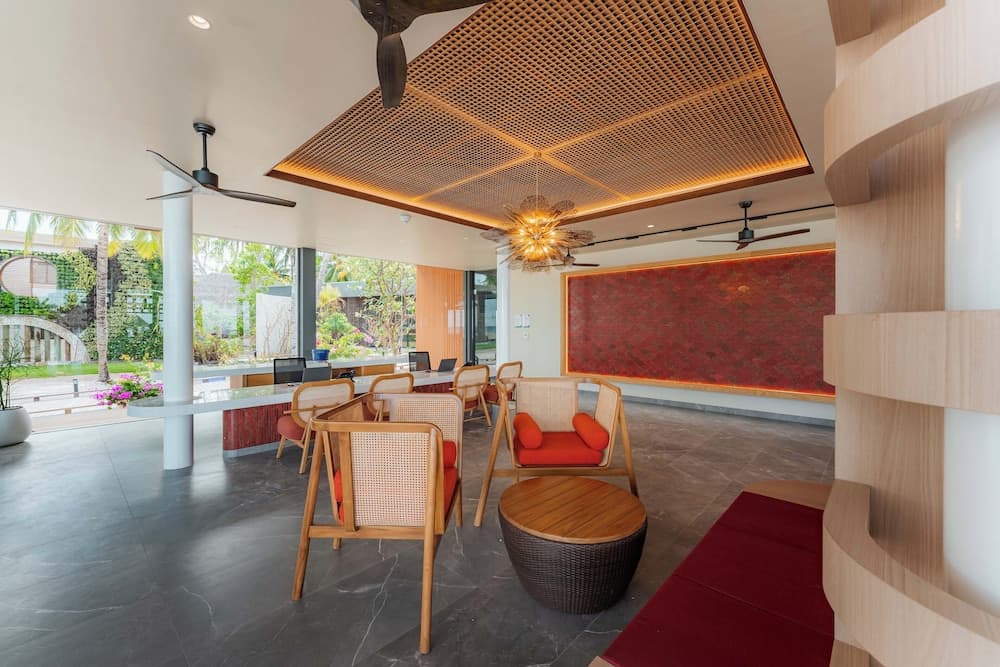 Veligandu Maldives Resort Island - View 1