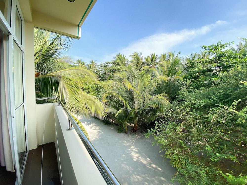 Three Hearts Guesthouse - View 17