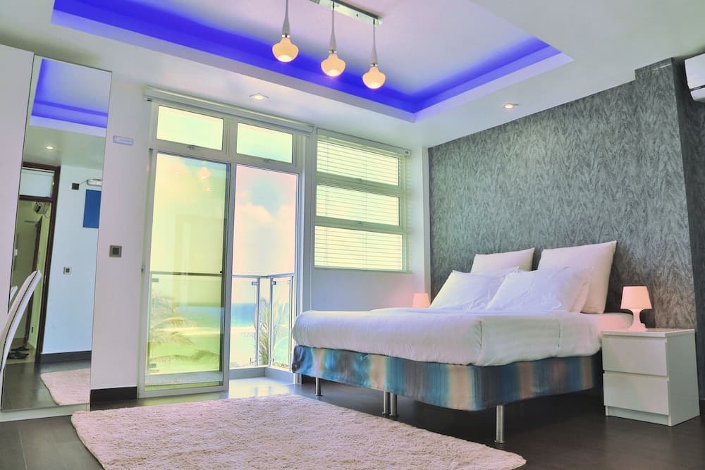 Airport Beach Hotel - View 14