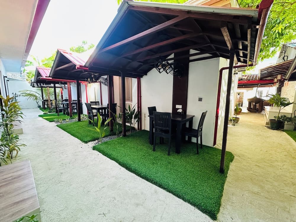 LA CASA VILLA - View 2