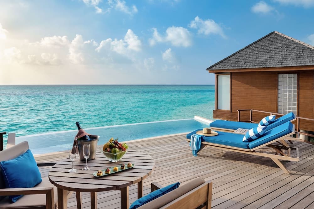 Anantara Dhigu Maldives Resort - View 17