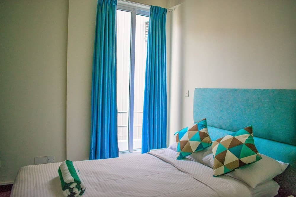 Local Escape Boutique - View 20