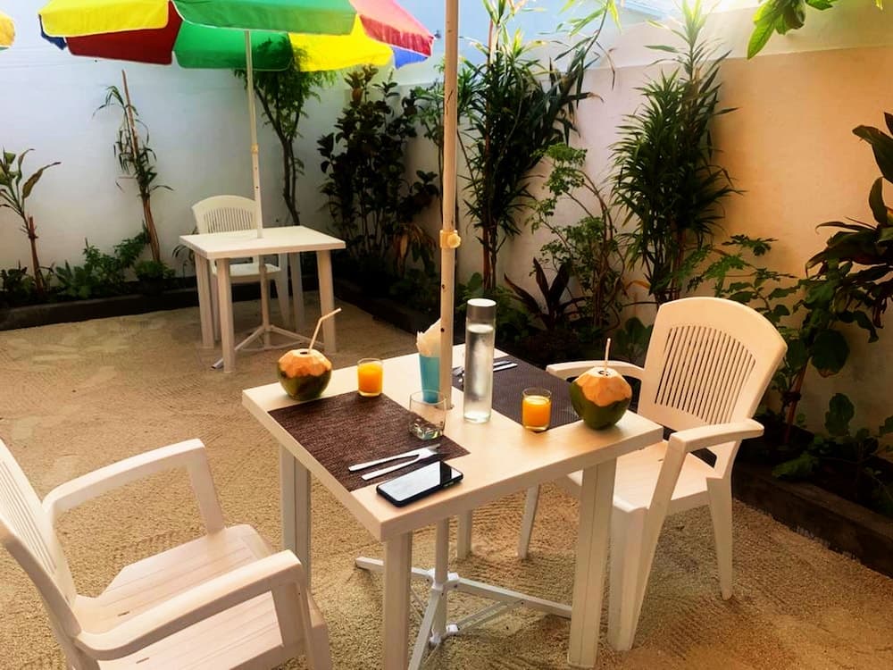 Adroit Beach Inn - View 88