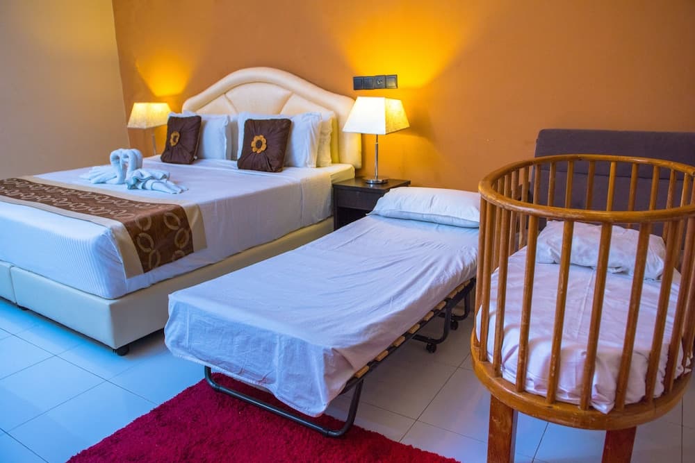 Gunbaru Inn - View 10