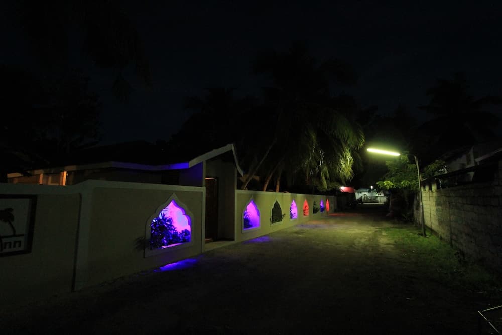 Local Island Inn - View 45