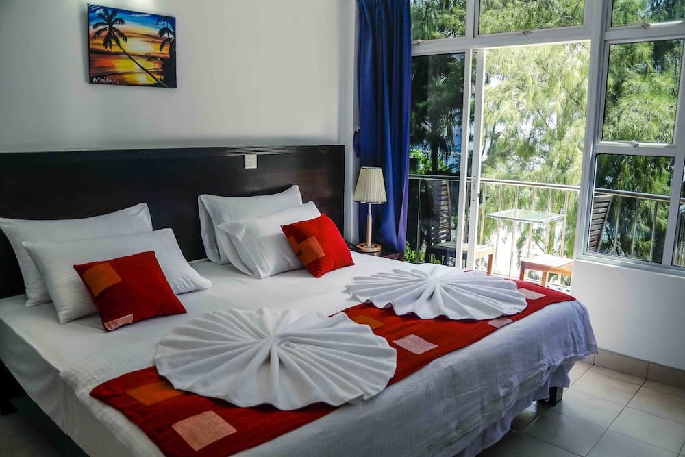 Sunny Suites Inn - View 11