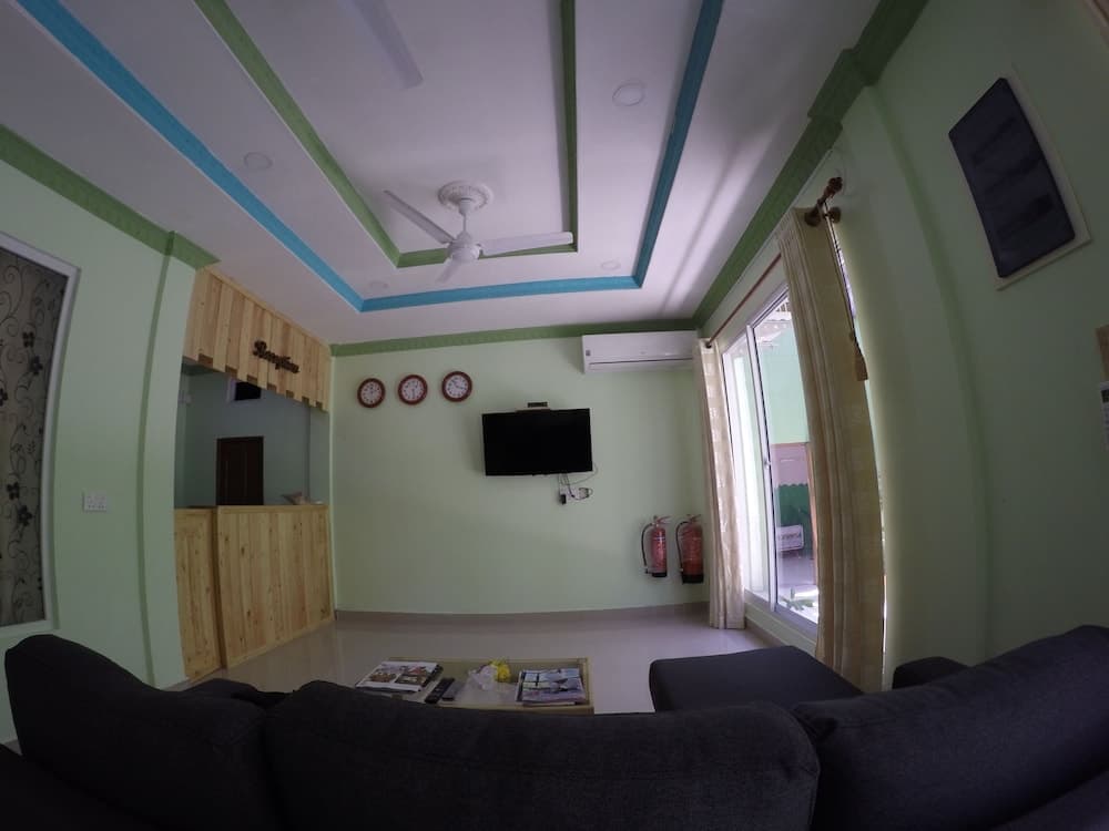 Medhufaru Inn - View 45