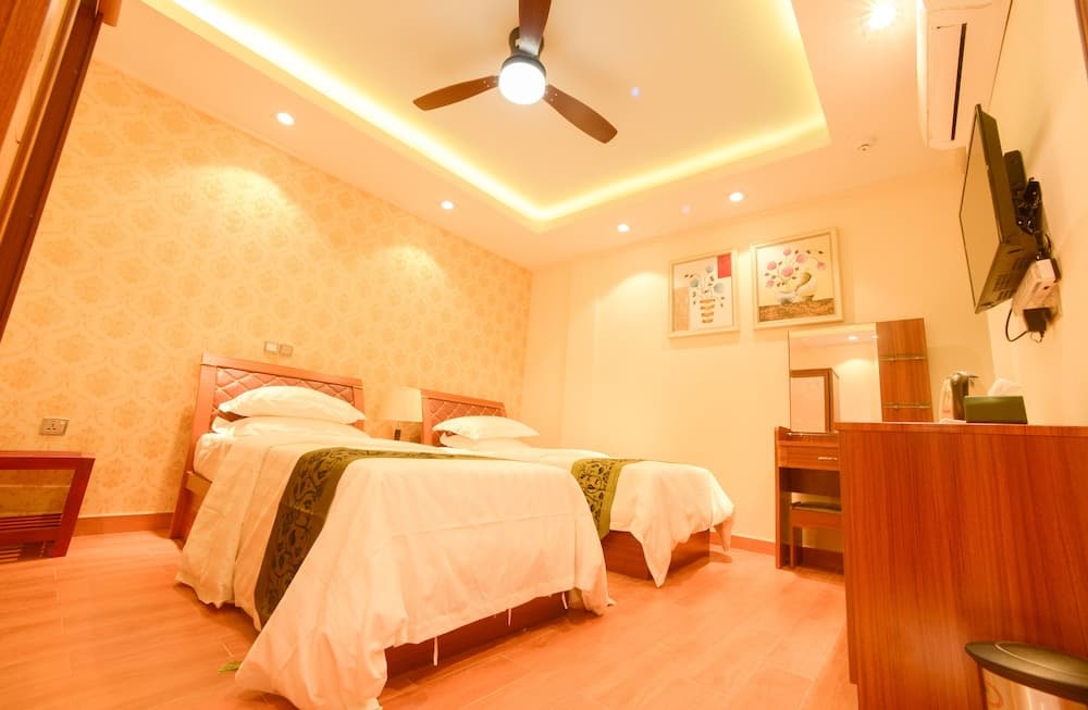 Green Flora - View 24