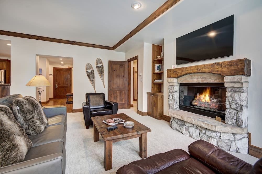 Equator Village - View 50