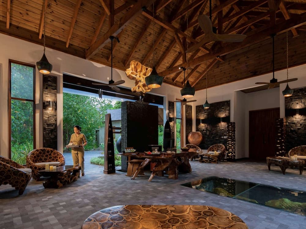 Kuredhivaru Resort & Spa Maldives - View 69