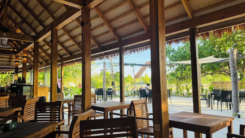 Wave Crest Retreat - View 100