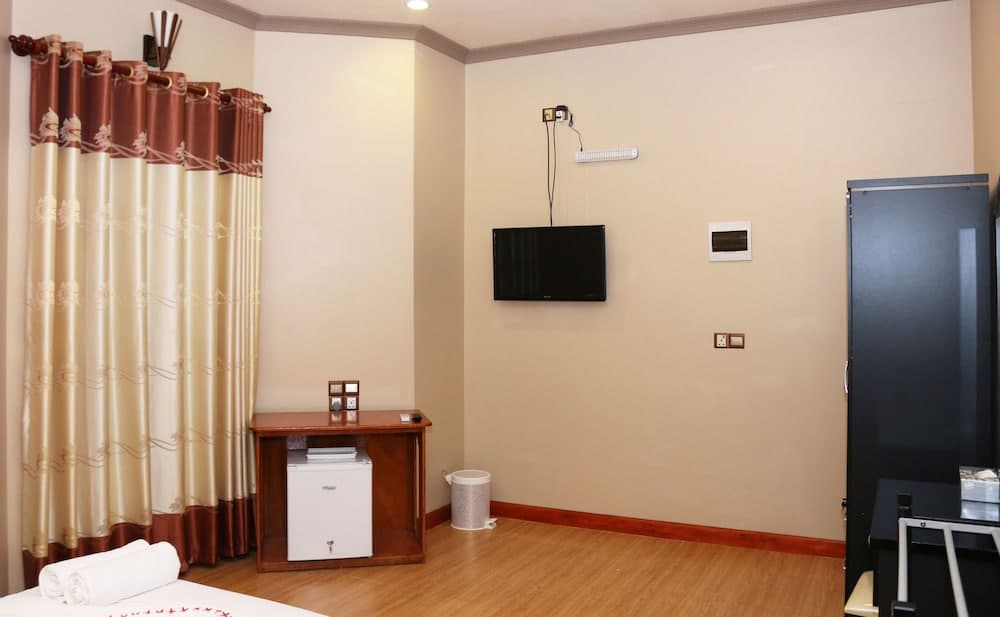 Mathiveri Lodge - View 14