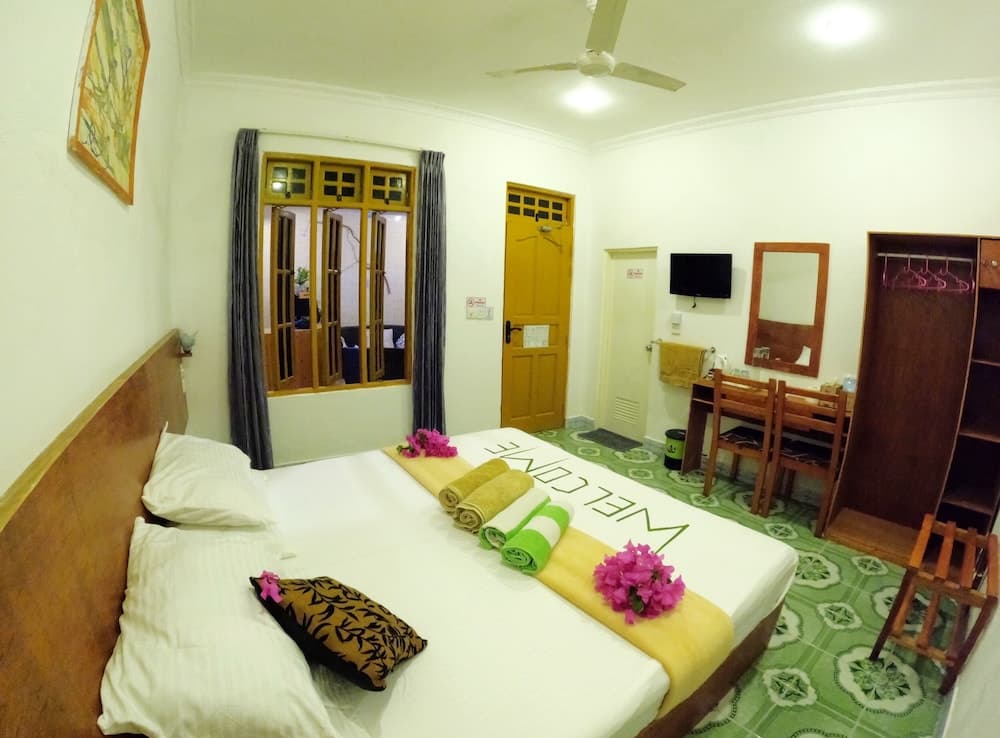 Adroit Beach Inn - View 93