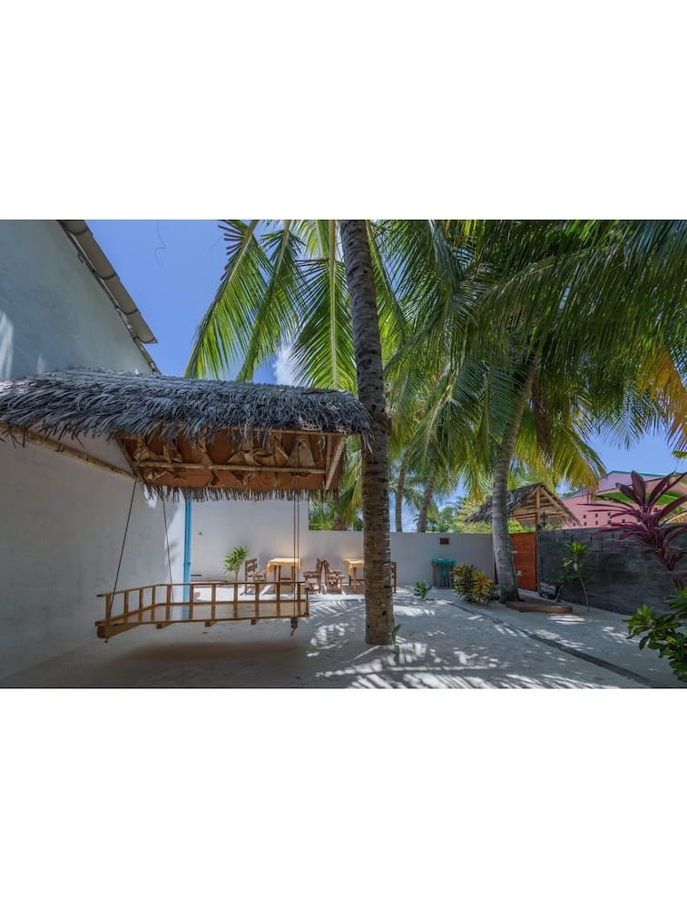 Captains Residence by Vista - View 4