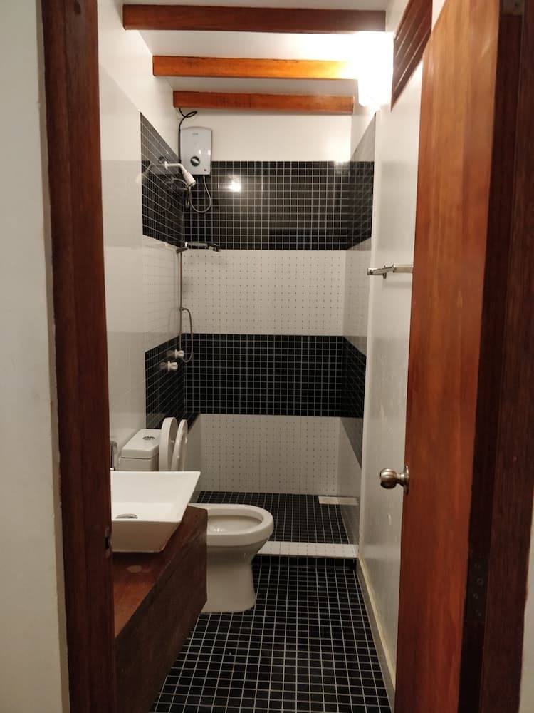 Alkina Lodge - View 12