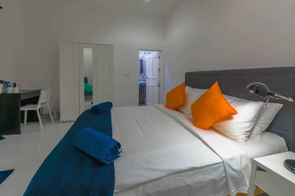 BB Island House Dhigurah - View 6