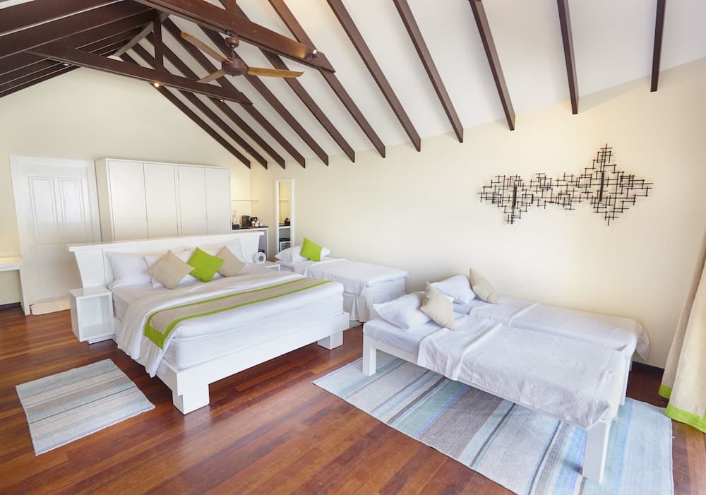 Kuredu Island Resort - View 16