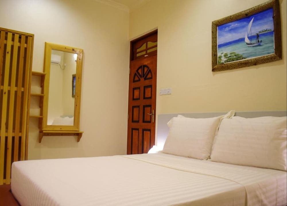 Thoddoo Retreat - View 45