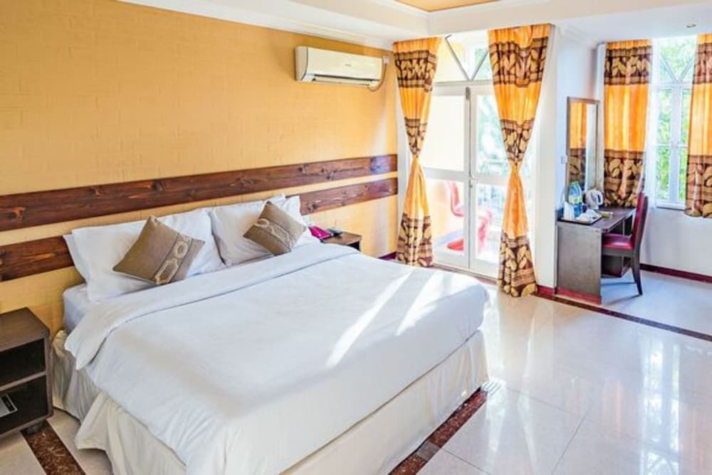 RIJ HULHUMALE - View 3