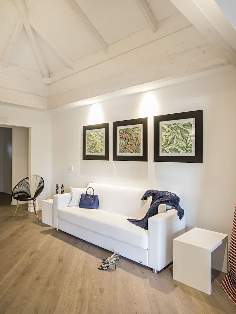 Sandies Bathala - View 3