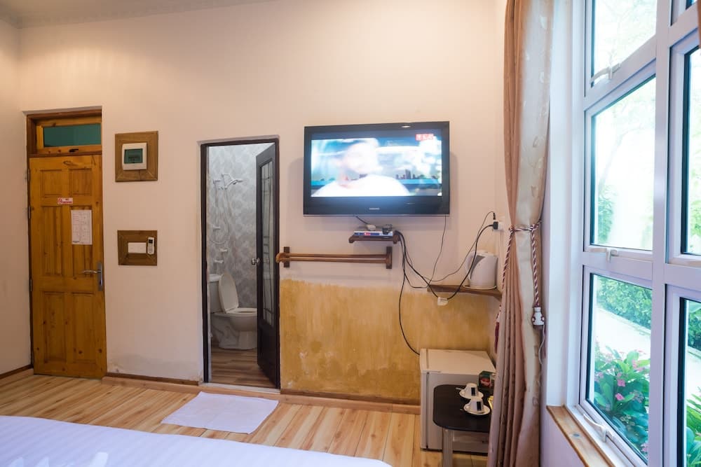 Coral Reef View Inn - View 23