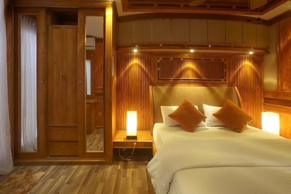 Eureka Serenity Athiri Inn - View 14