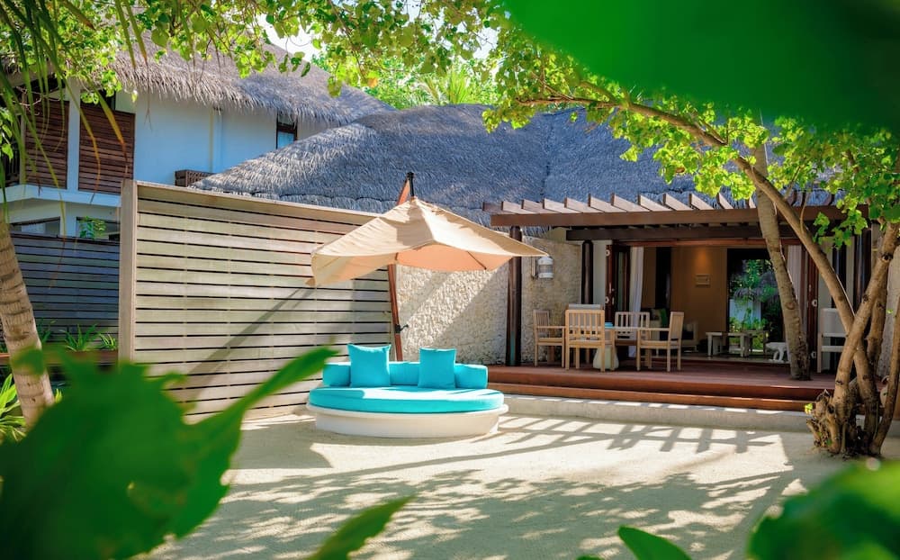 Constance Halaveli - View 151