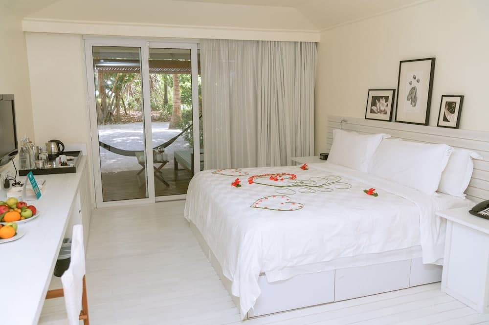 Holiday Inn Resort Kandooma Maldives by IHG - View 29