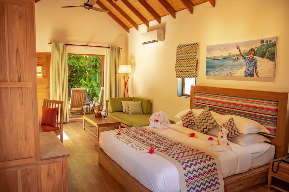 Reethi Faru Resort - View 13