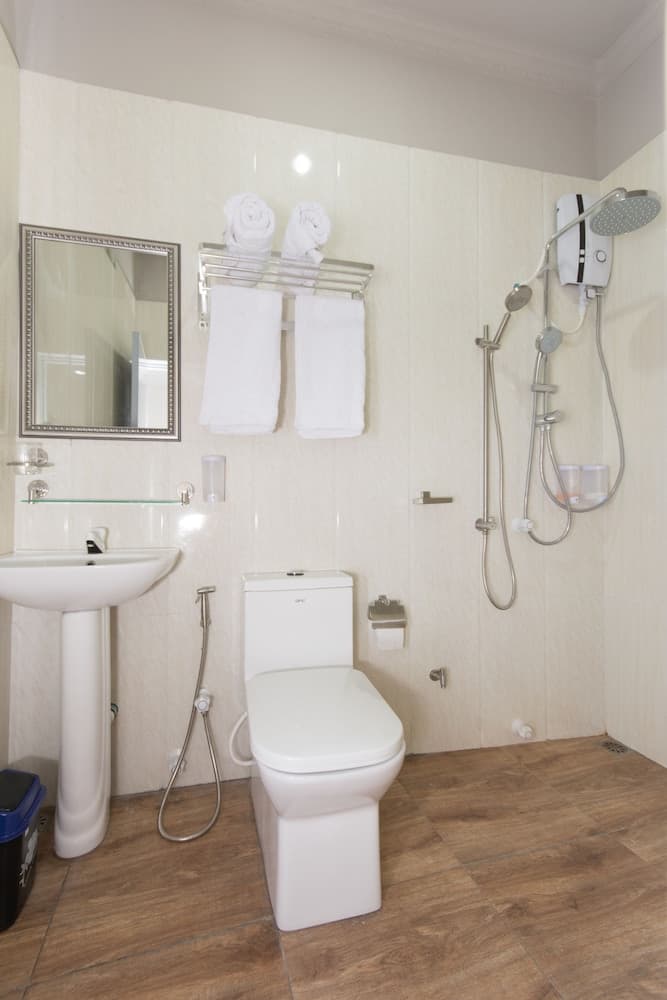 Ukulhas Beach Inn - View 7