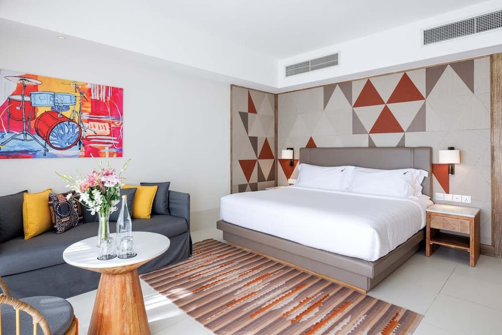 Hard Rock Hotel Maldives - View 17