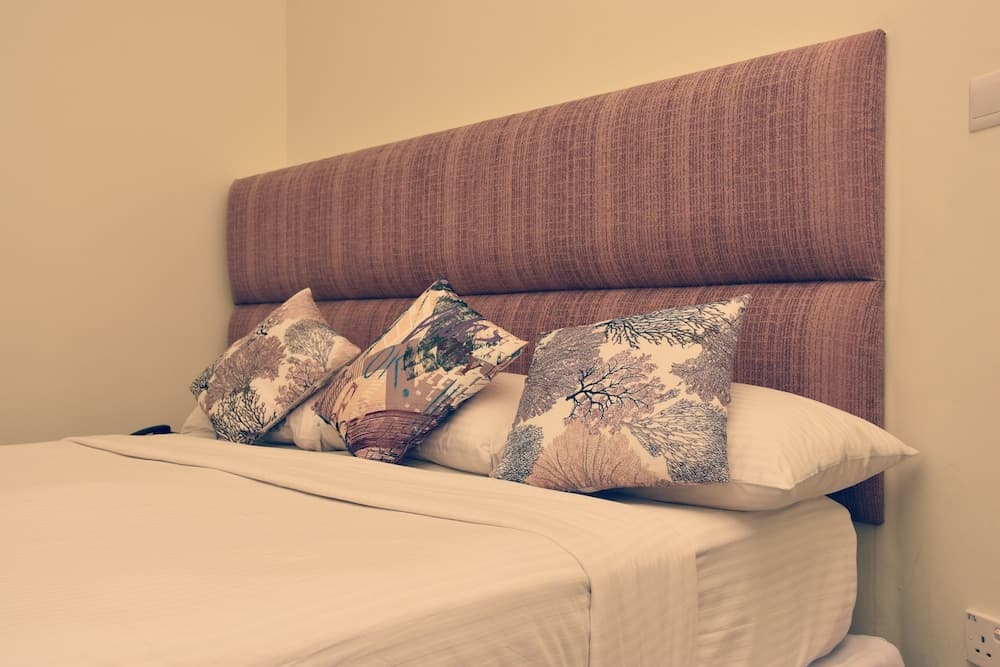 Local Escape Boutique - View 15