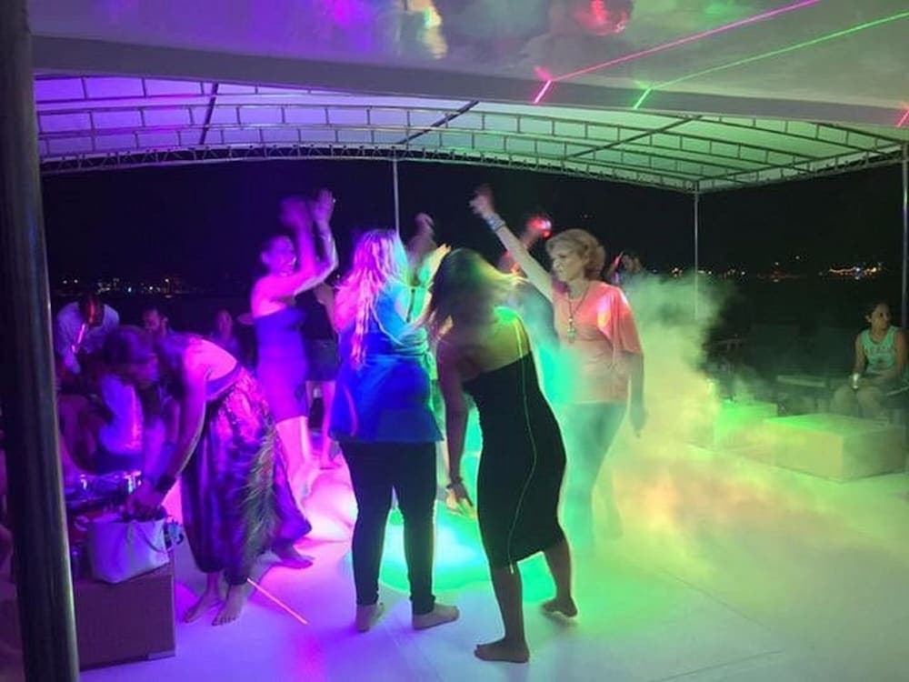 Crown Beach Hotel Maldives - View 43