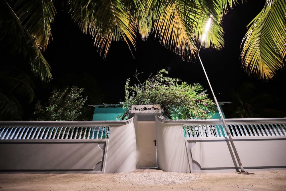 Huvadhoo Inn - View 10