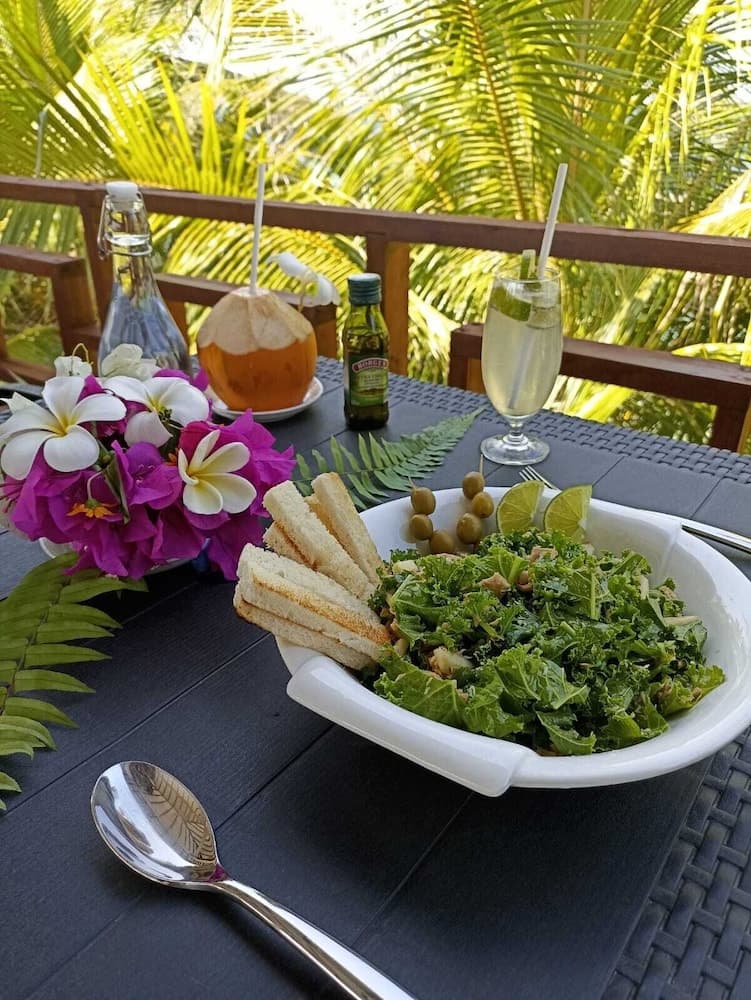 Kendhoo holidaysRavehimagu - View 9