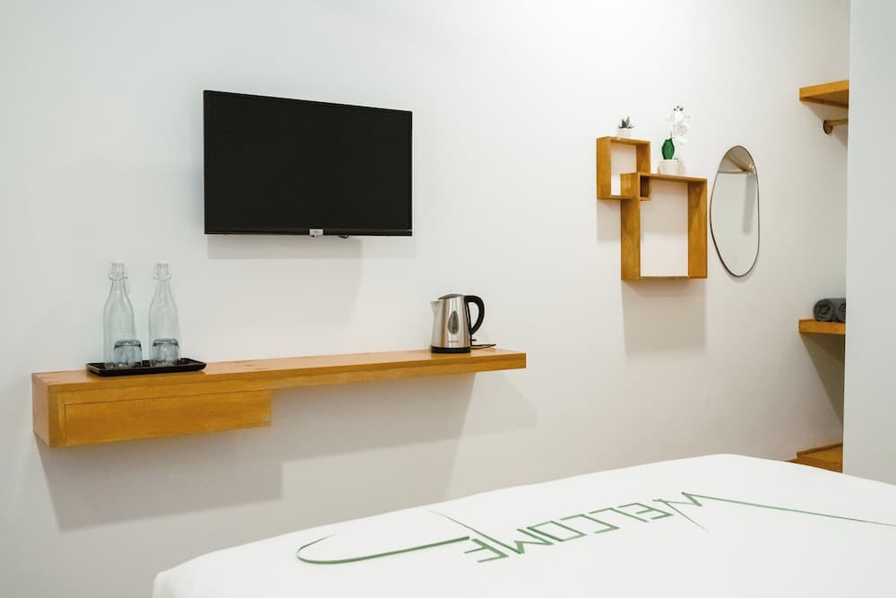 Island Serenity - View 6