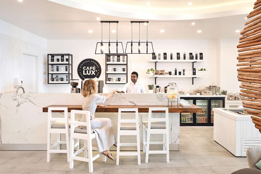 LUX* South Ari Atoll - View 7