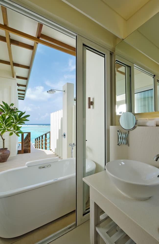 Holiday Inn Resort Kandooma Maldives by IHG - View 47