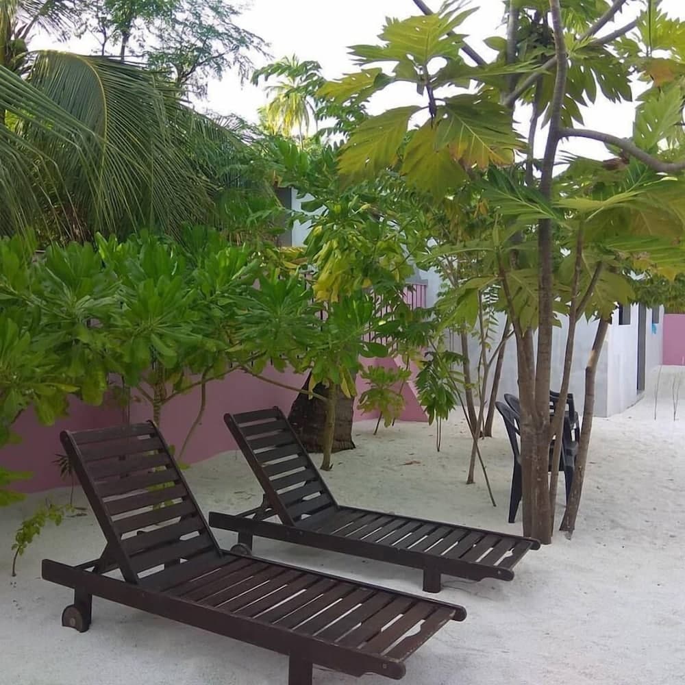 Veyvah Inn Maldives - View 16