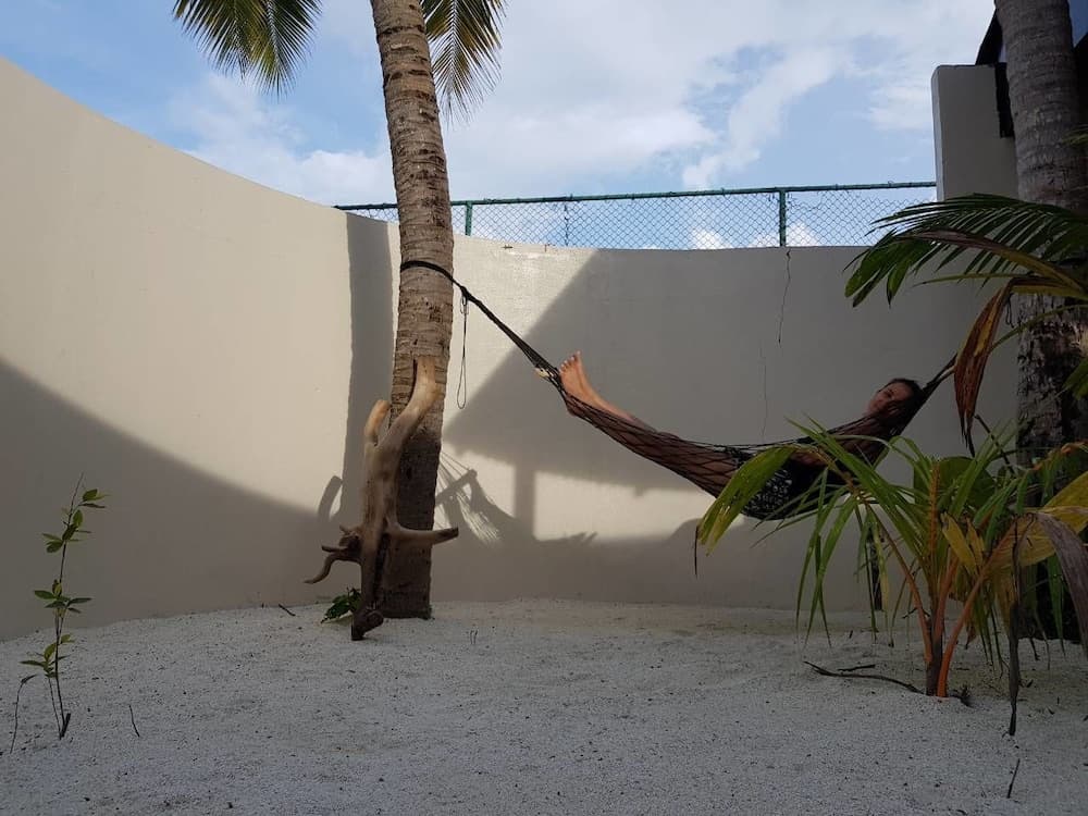 Omadhoo Inn - View 46