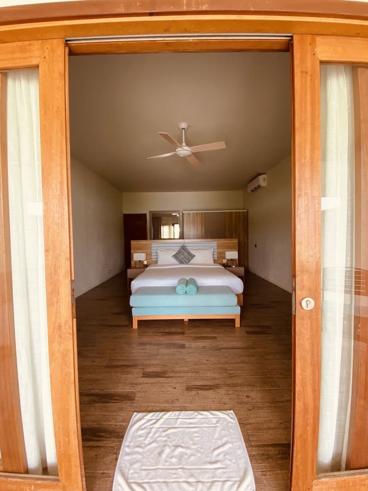 Rahaa Resort Maldives - View 5