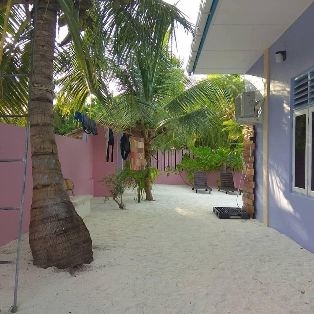 Veyvah Inn Maldives - View 17