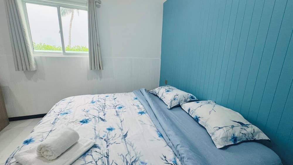 Wave Crest Retreat - View 56