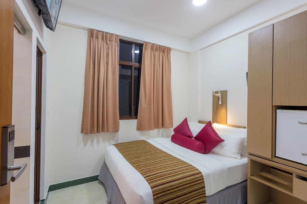 Beehive Central - View 23